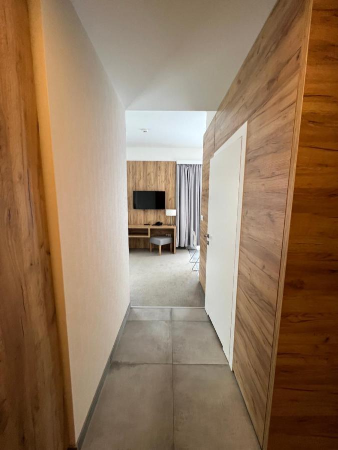 Aparthotel Apartamenty Czarna Gora 320 Sienna  Dış mekan fotoğraf