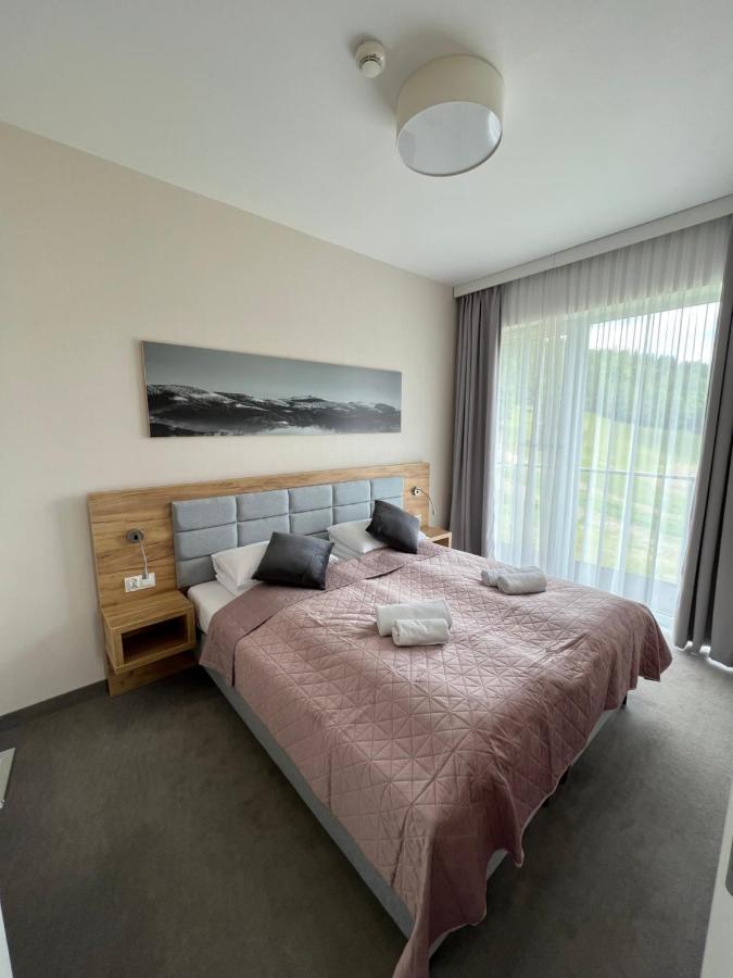 Aparthotel Apartamenty Czarna Gora 320 Sienna  Dış mekan fotoğraf